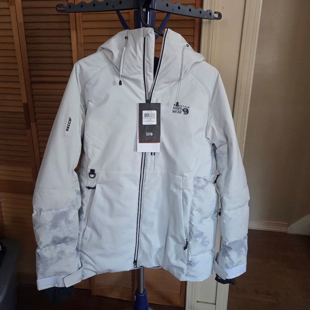 Moutain Hardwear Down Jacket With Avalanche Location Technology  NWT